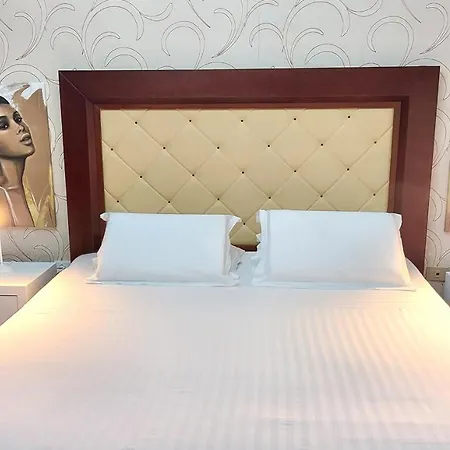 The Spacious Comfy In The Heart Of Blloku *