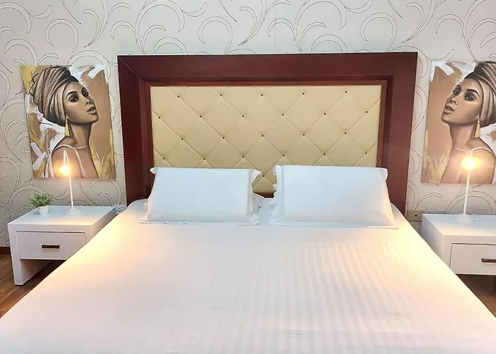 The Spacious Comfy In The Heart Of Blloku *